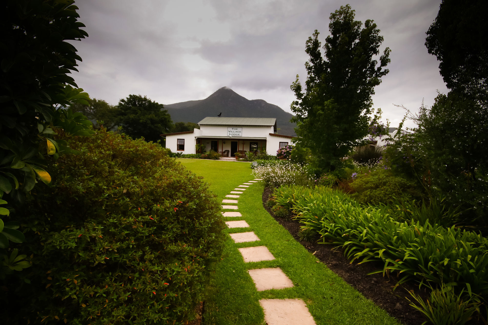 The Village Lodge Stormsrivier Exterior foto