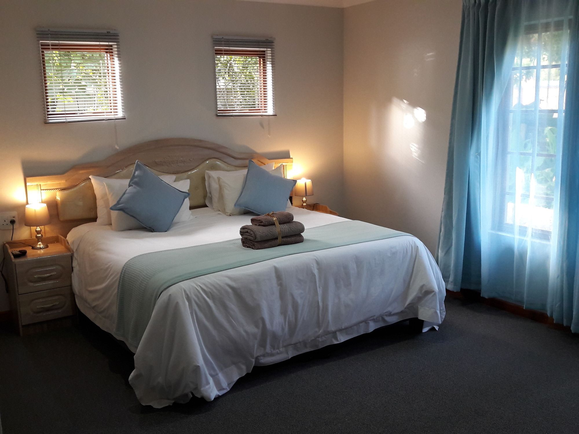 The Village Lodge Stormsrivier Exterior foto
